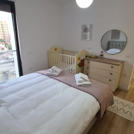 Ema Apartment *
