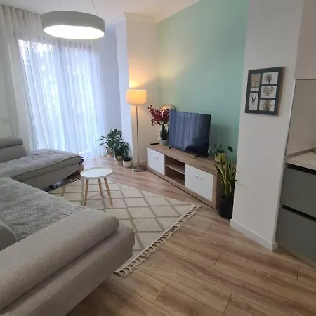 Ema Apartment *